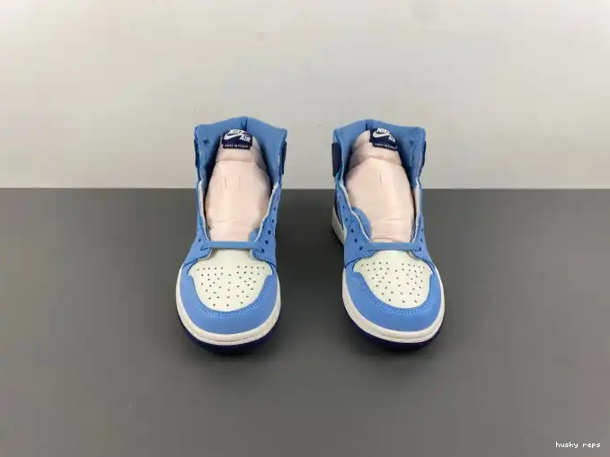 Rep Husky Jordan OG in 1 WMNS Flight Air FD2596-400 First High 0520
